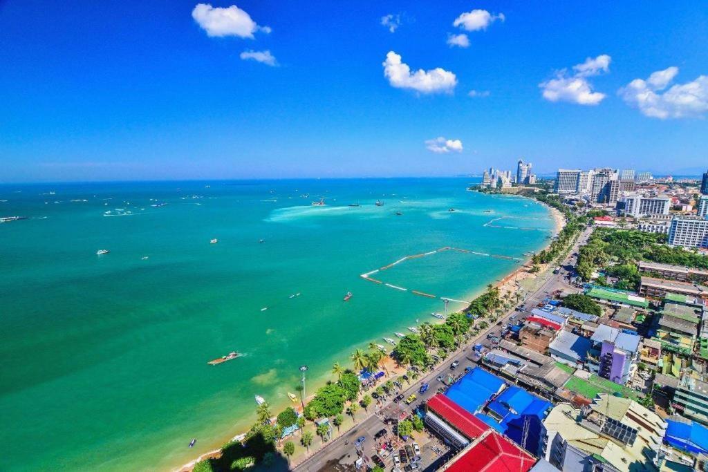 Lk Celestite Pattaya Exterior foto