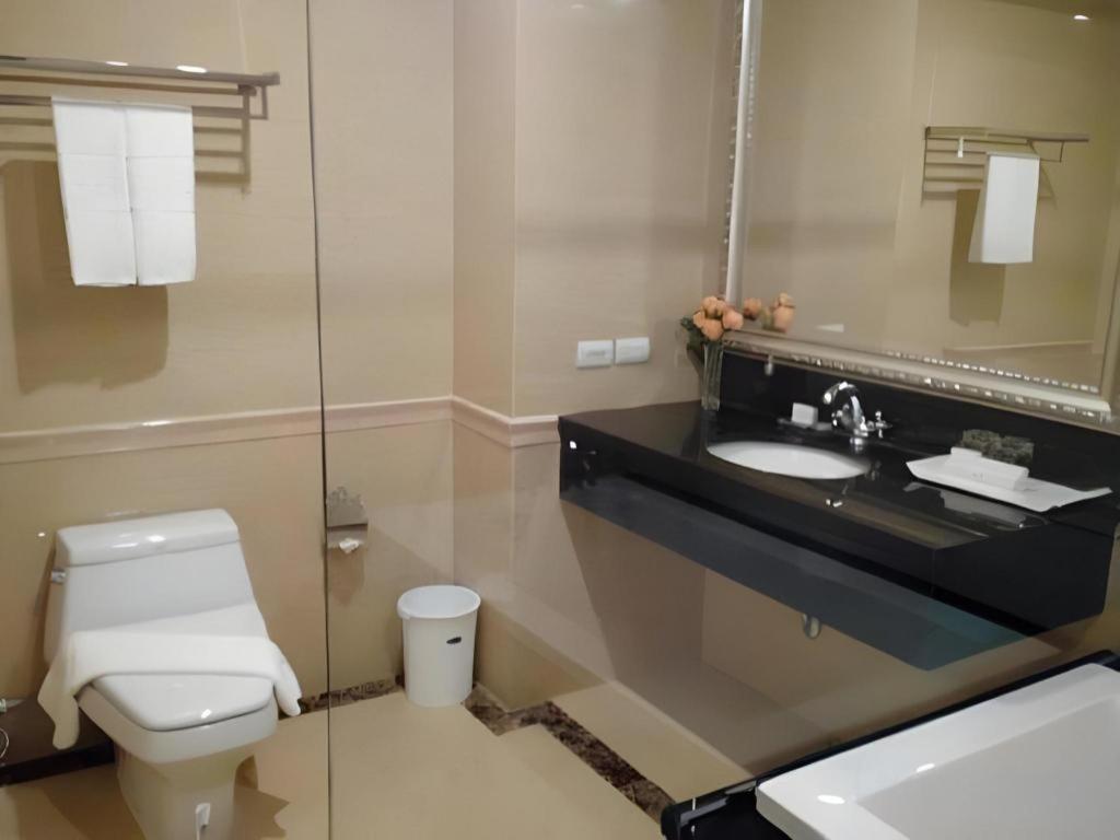 Lk Celestite Pattaya Exterior foto